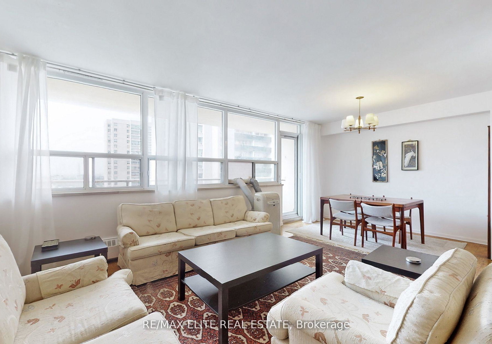 360-ridelle-avenue-toronto-north-york-ontario-w13535548