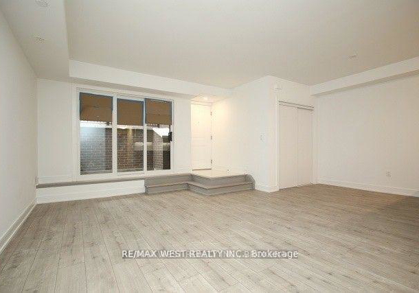 66-longbranch-avenue-toronto-etobicoke-ontario-w13535574
