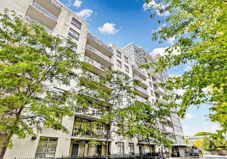 812-lansdowne-avenue-toronto-toronto-ontario-w13535610