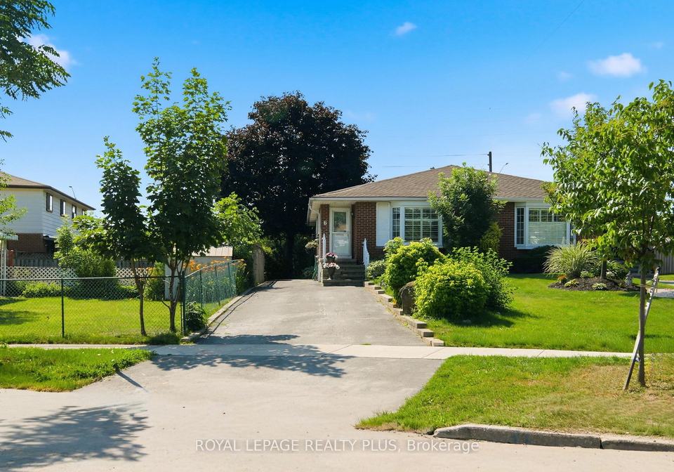 6-merrydrew-court-mississauga-ontario-w13535670