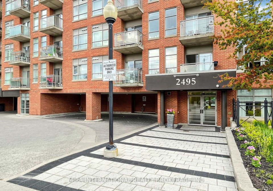 2495-dundas-street-w-toronto-toronto-ontario-w13535722