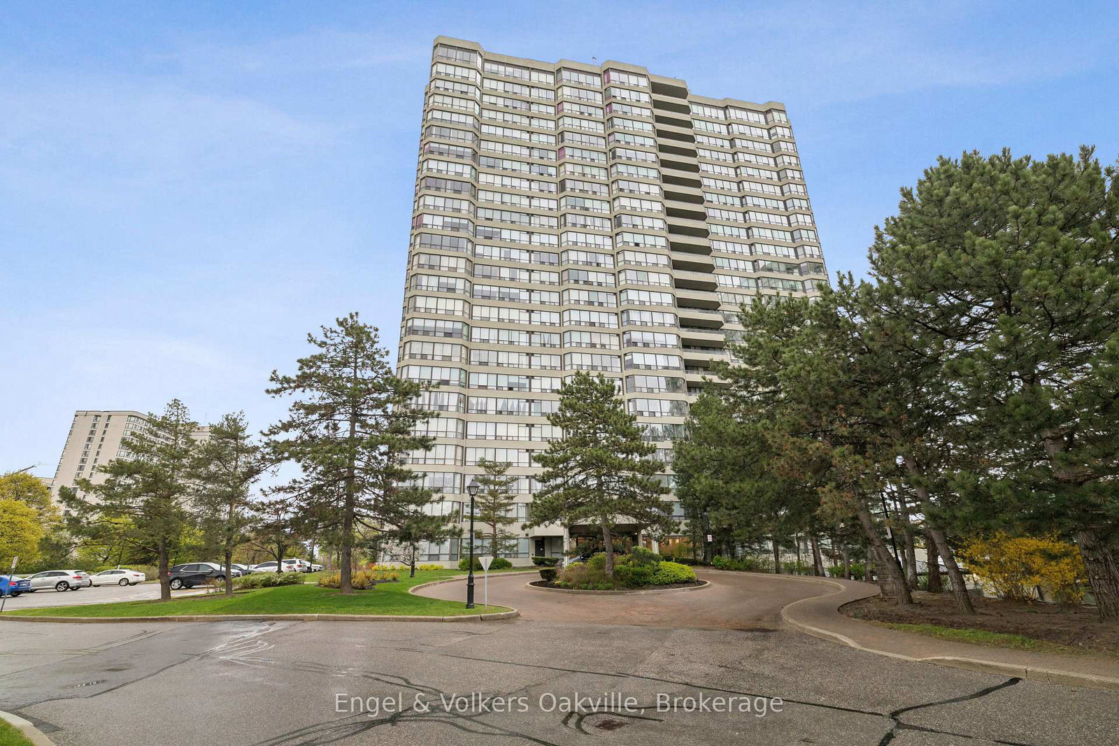 22-hanover-road-brampton-ontario-w13535978