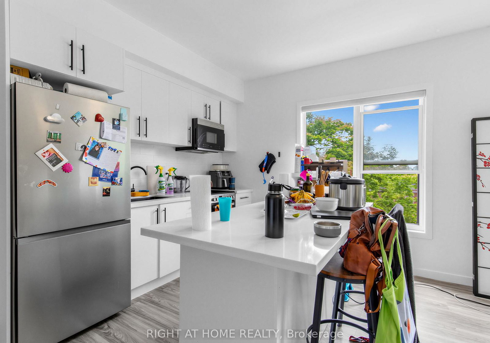 148-glenlake-avenue-toronto-toronto-ontario-w13535990