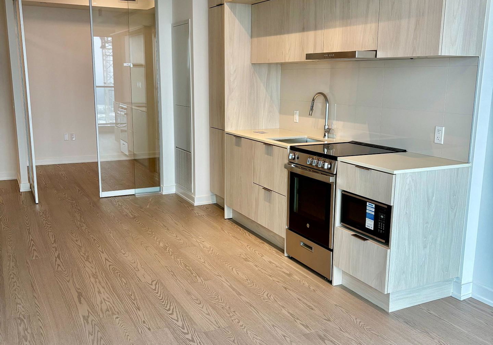 448-burnhamthorpe-road-w-mississauga-ontario-w13536064
