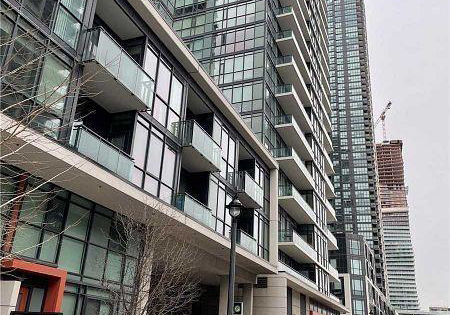 4065-brickstone-mews-mississauga-ontario-w13536114