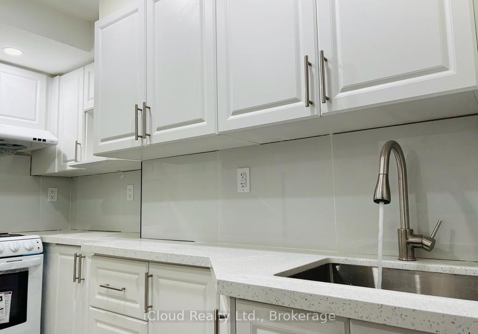 35-brixham-lane-brampton-ontario-w13536320