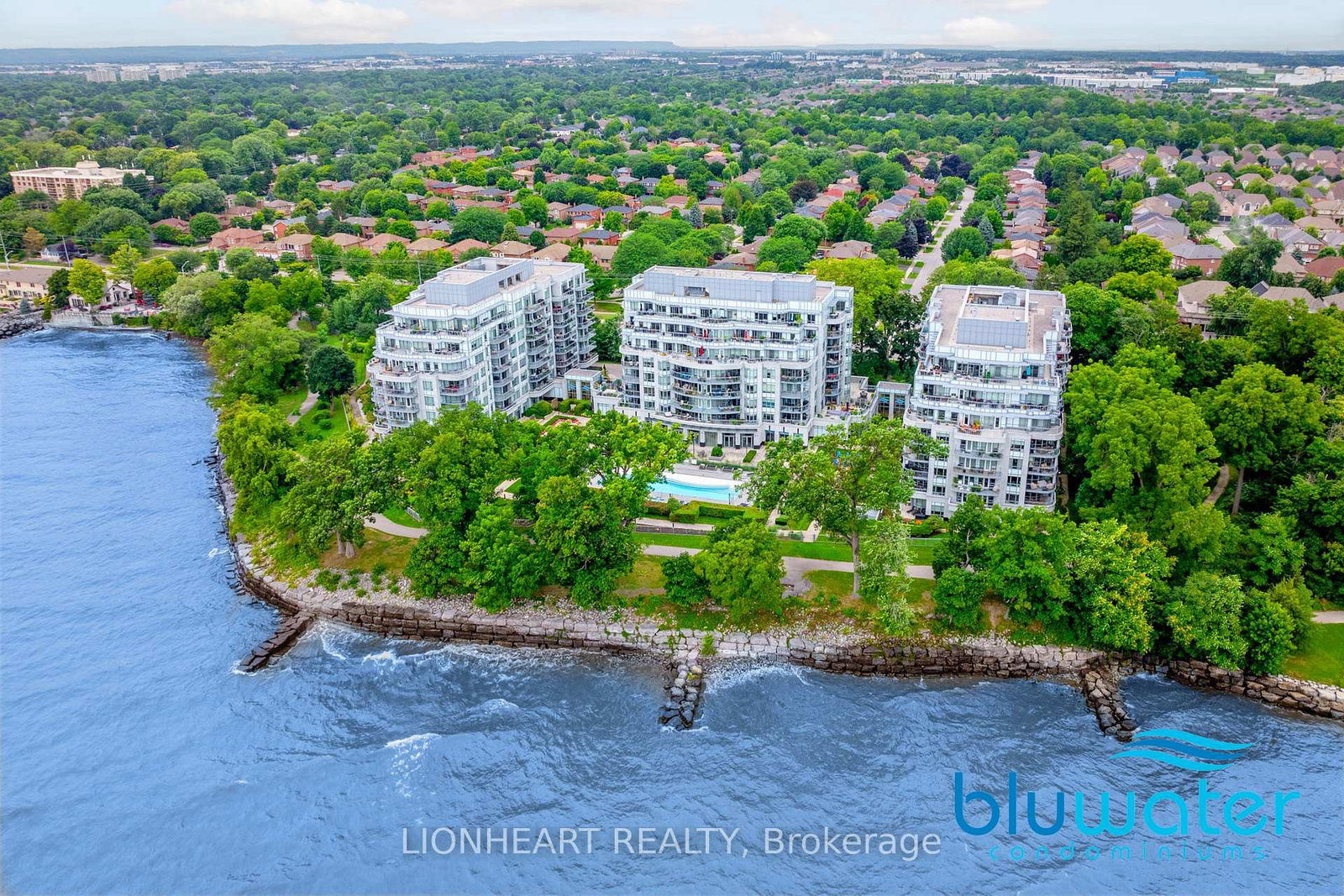 3500-lakeshore-road-w-oakville-ontario-w13536396