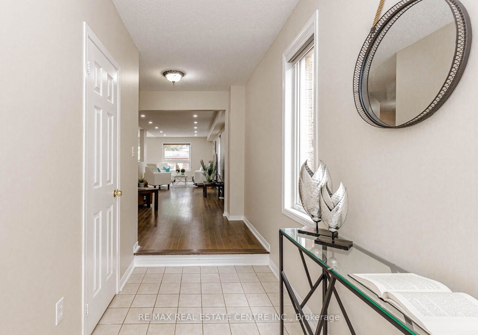 35-prince-crescent-brampton-ontario-w13536604