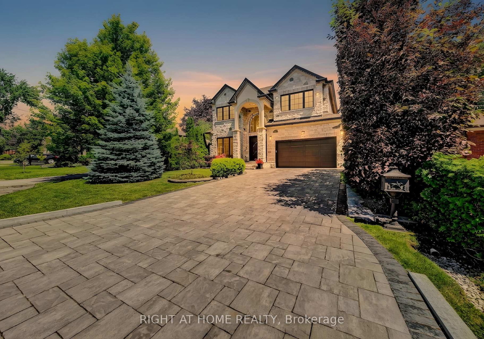 484-avonwood-drive-mississauga-ontario-w13536880