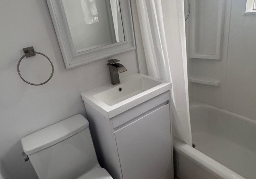 55a-long-branch-avenue-toronto-etobicoke-ontario-w13536964