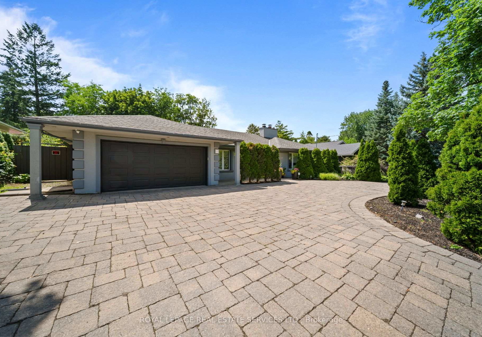 1592-islington-avenue-toronto-etobicoke-ontario-w13537086