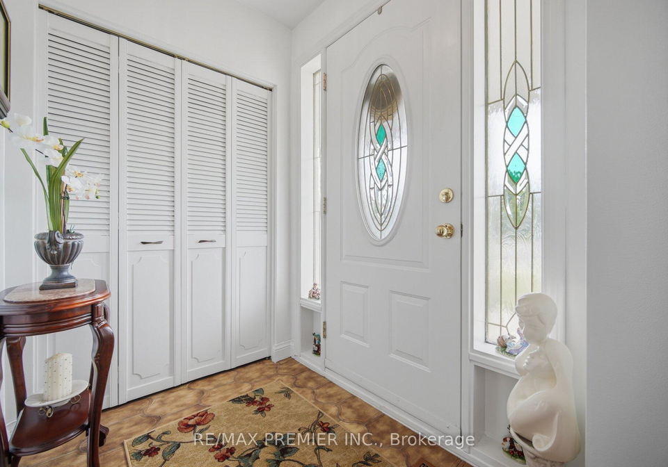 11-kinnie-court-toronto-york-ontario-w13537208