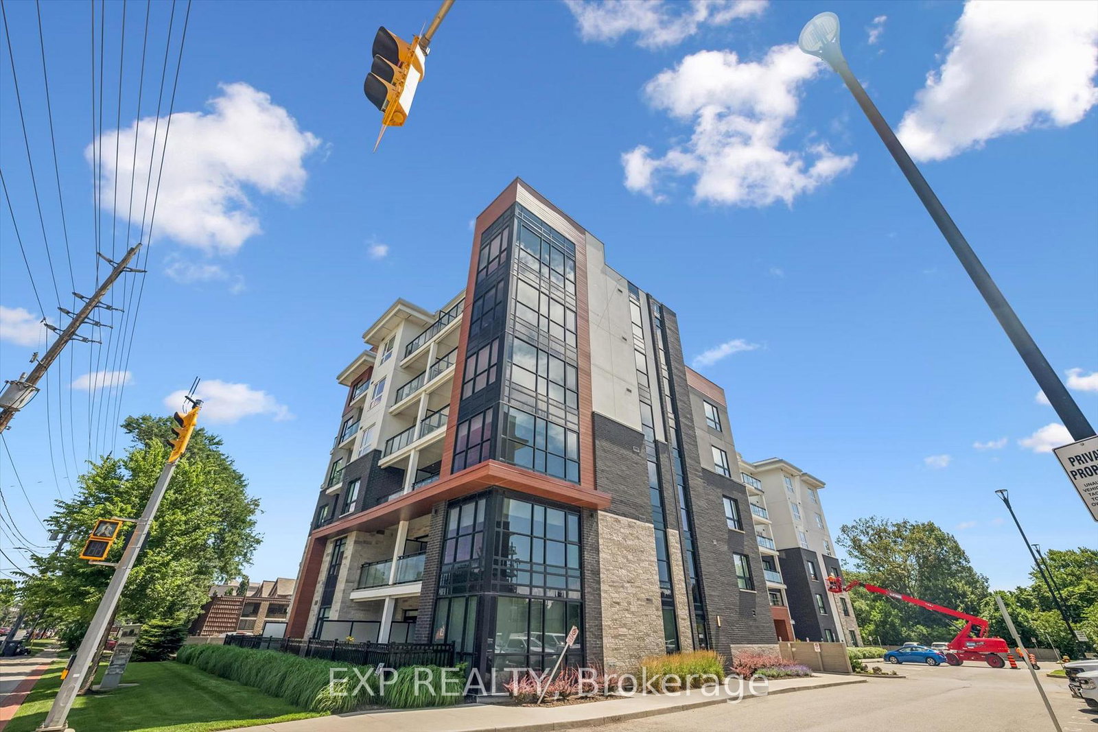 340-plains-road-e-burlington-ontario-w13537280