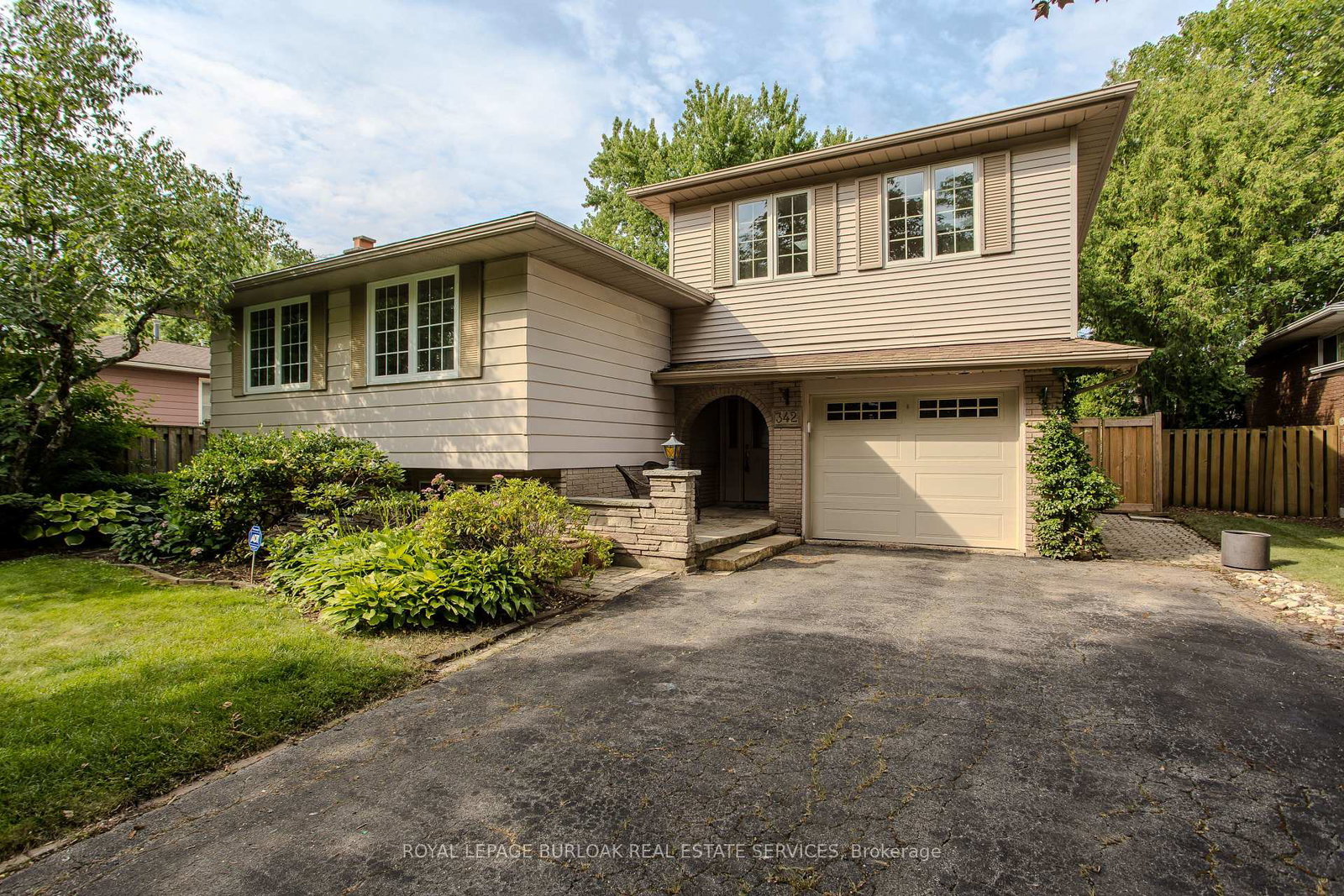 342-bryant-crescent-burlington-ontario-w13537488