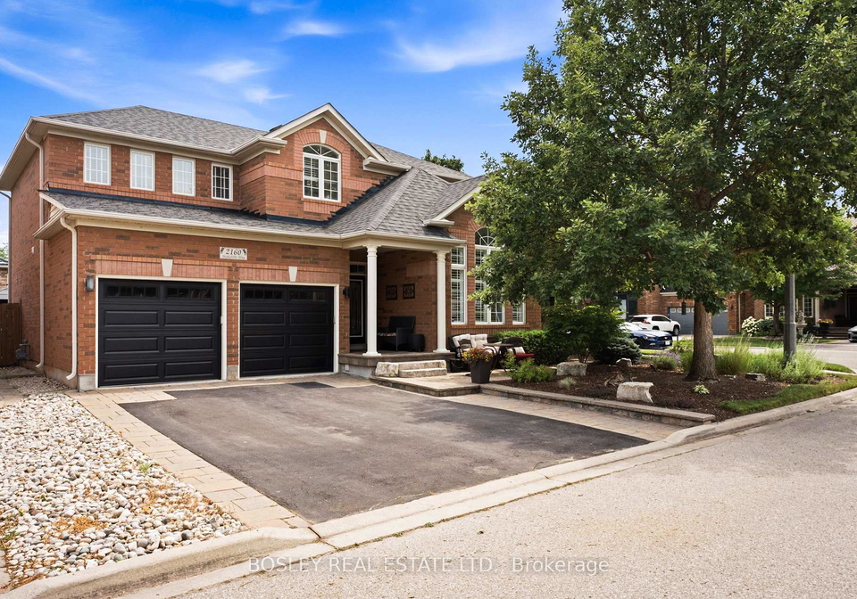 2160-highcliffe-way-oakville-ontario-w13537554