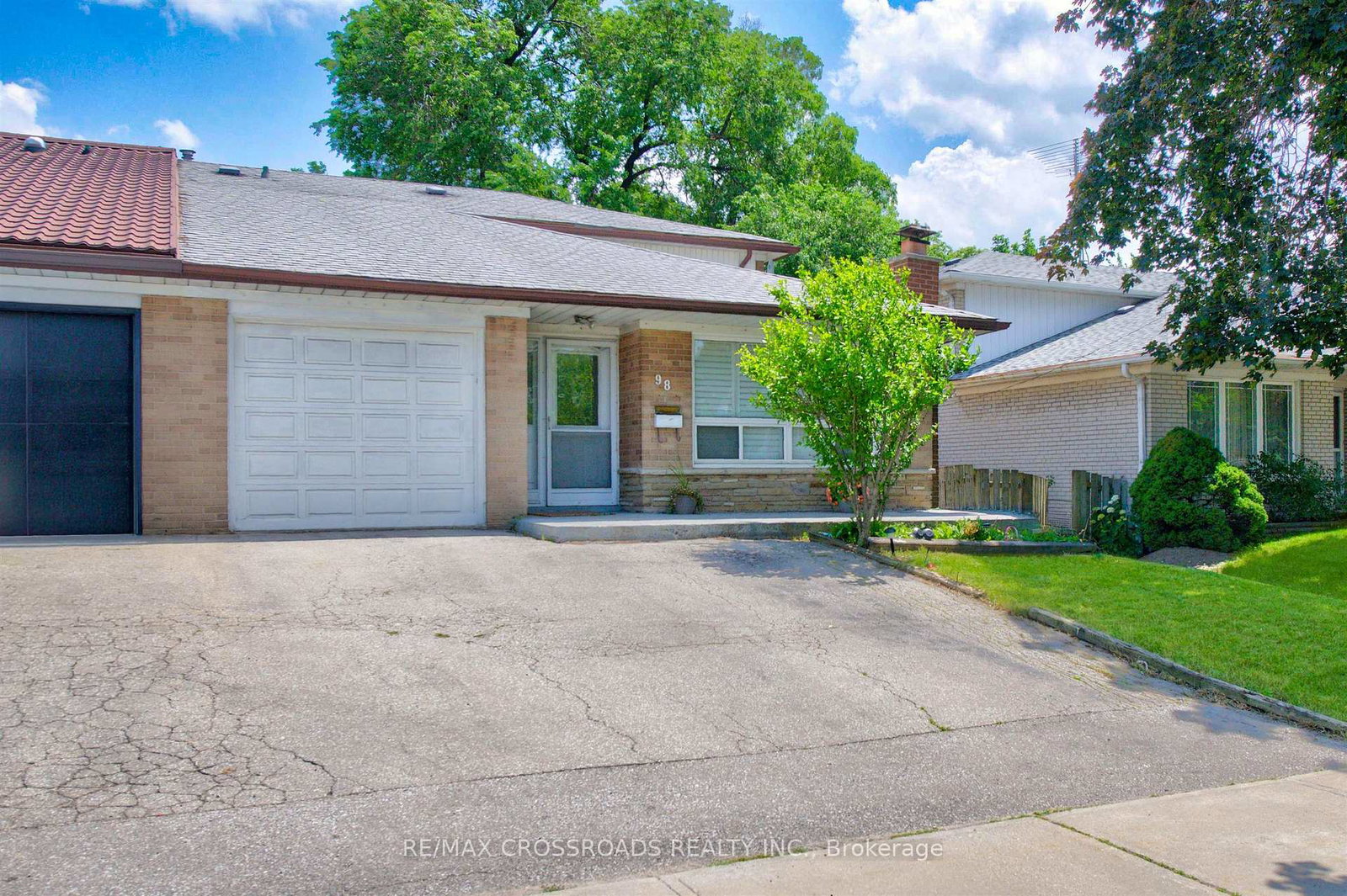98-willowridge-road-toronto-etobicoke-ontario-w13537610