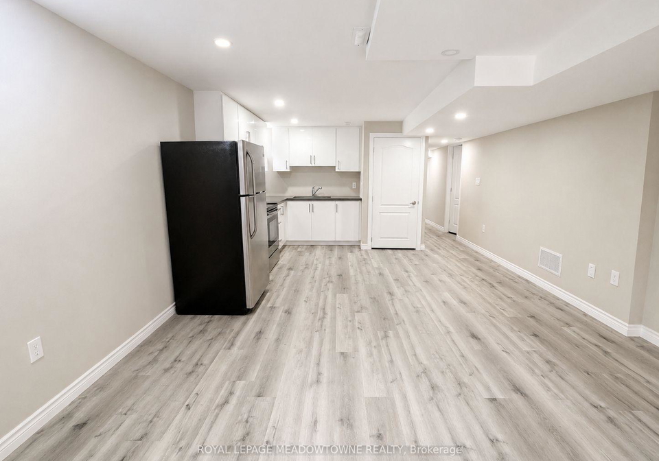 1600-stevenson-street-milton-ontario-w13537614