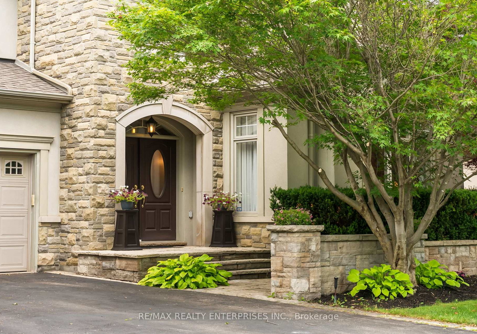 535-canyon-street-mississauga-ontario-w13537654