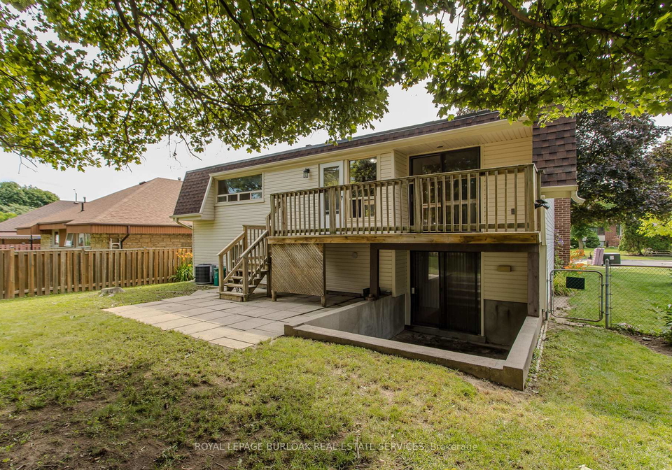 2915-saint-malo-circle-mississauga-ontario-w13537680