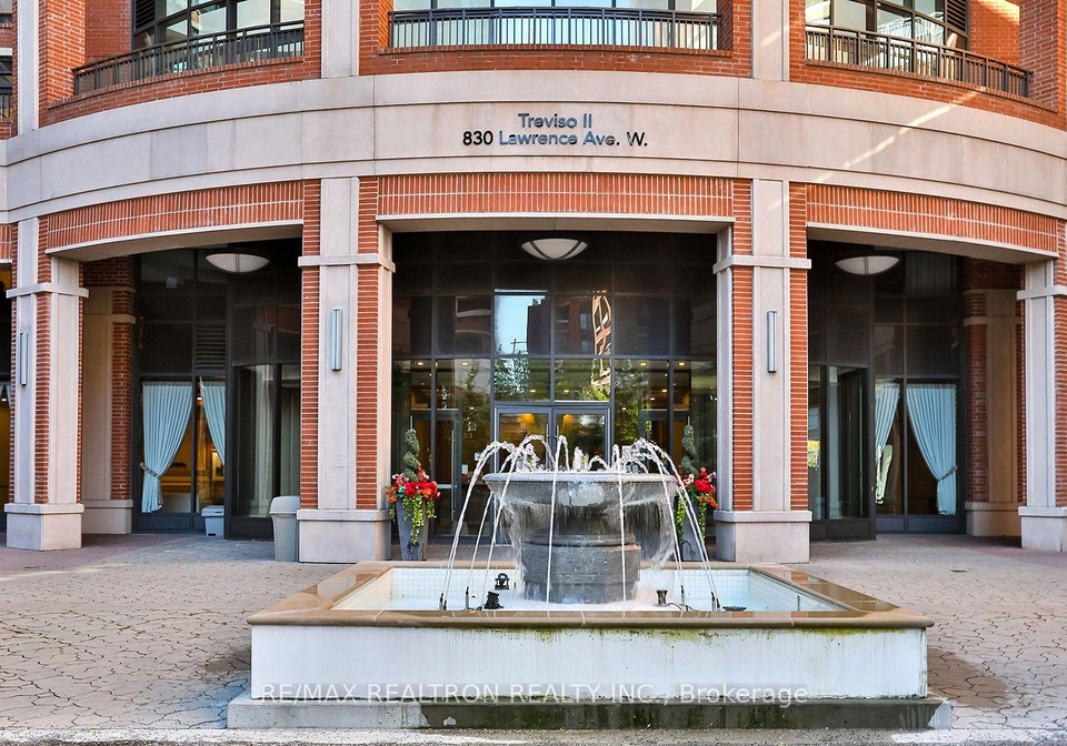 830-lawrence-avenue-w-toronto-north-york-ontario-w13537718