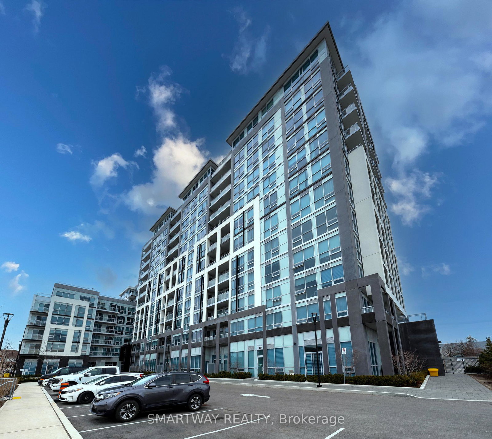 1050-main-street-e-milton-ontario-w13537764