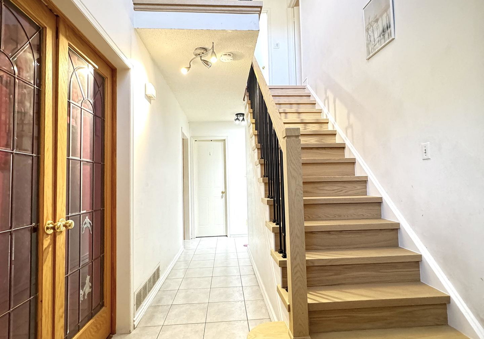 4150-murray-hill-crescent-mississauga-ontario-w13537944