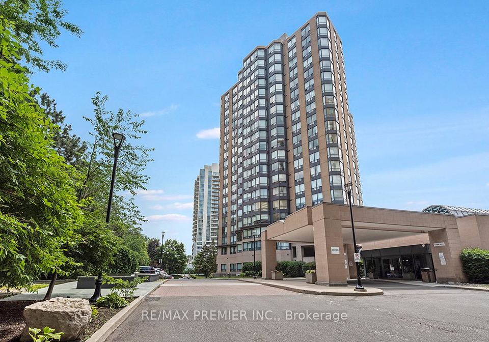 1-hickory-tree-road-toronto-north-york-ontario-w13537954