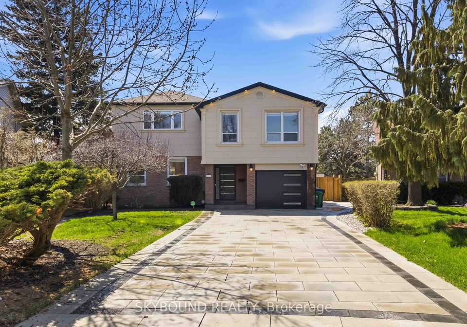 2711-spruce-needle-court-mississauga-ontario-w13538112