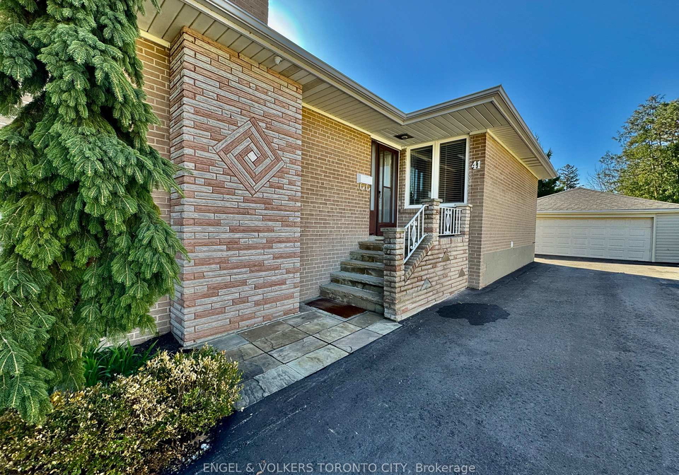 41-paragon-road-toronto-etobicoke-ontario-w13538436