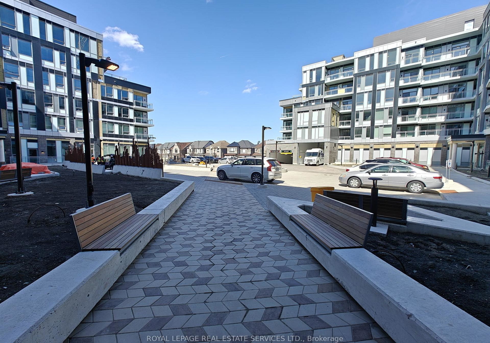 2501-saw-whet-boulevard-oakville-ontario-w13538510