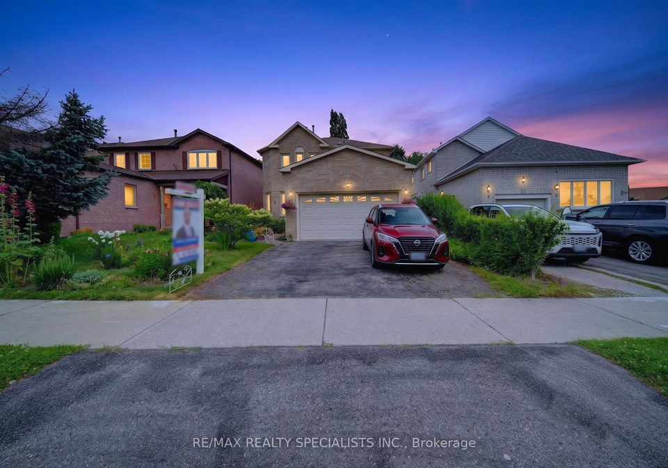 3-nuffield-street-brampton-ontario-w13538532