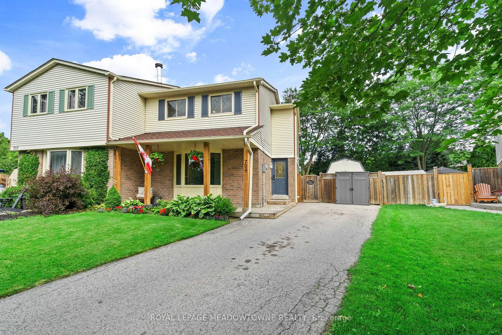 709-middleton-crescent-milton-ontario-w13538638
