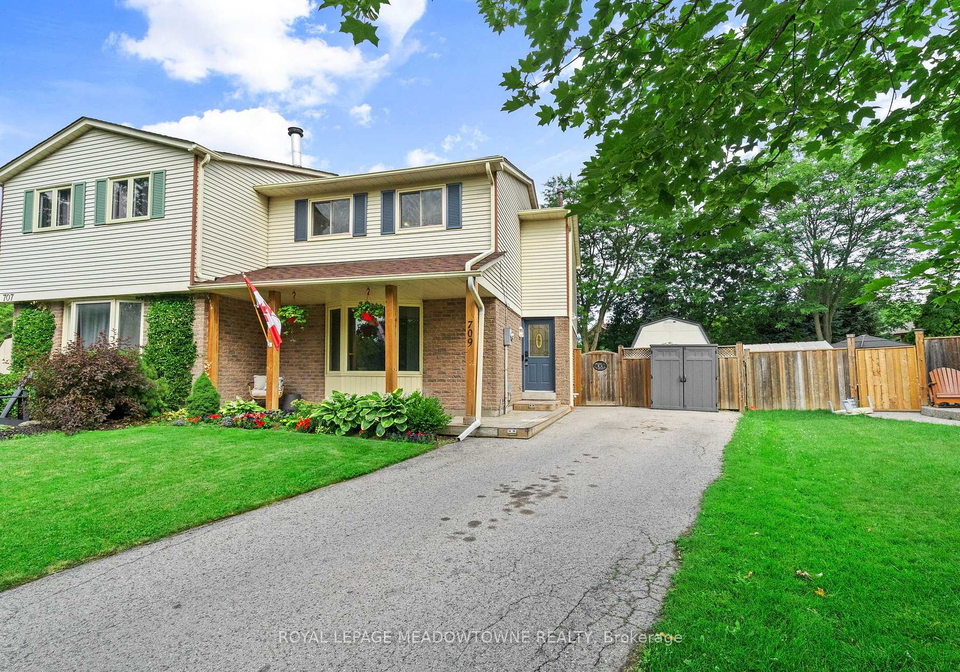 709-middleton-crescent-milton-ontario-w13538638