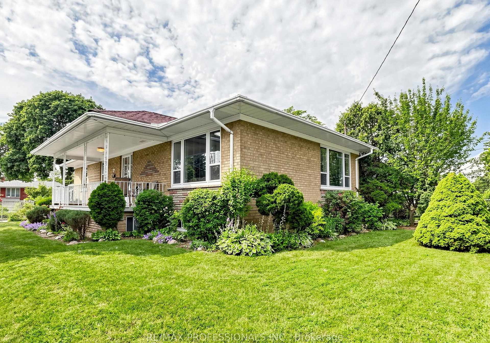 9-detling-court-toronto-etobicoke-ontario-w13538742