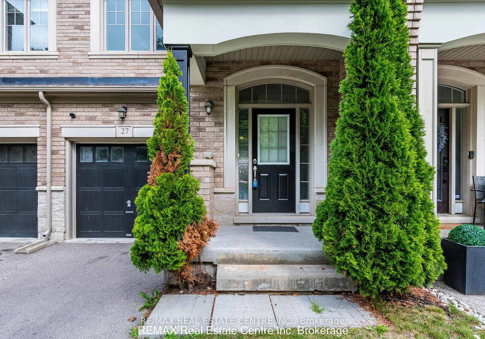27-lady-evelyn-crescent-brampton-ontario-abbey-n-brampton-ontario-w13538810