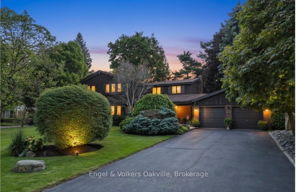 250-gatestone-avenue-oakville-ontario-w13538854