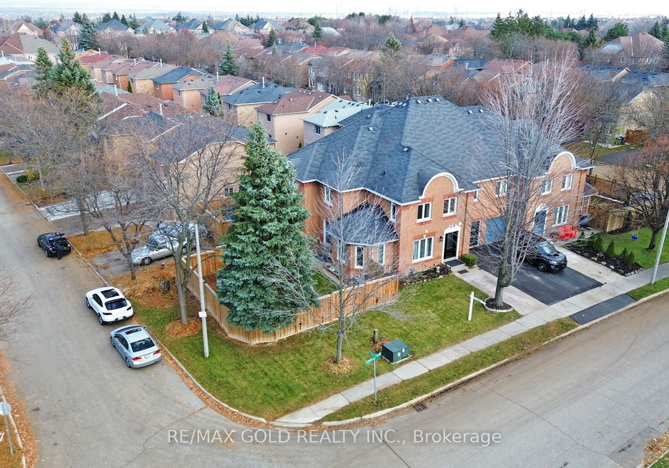 20-clover-bloom-road-brampton-ontario-w13539184