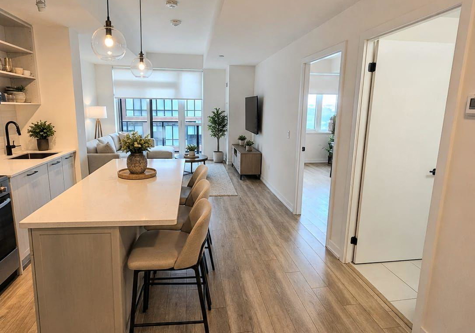 2300-st-clair-avenue-w-toronto-toronto-ontario-w13539220