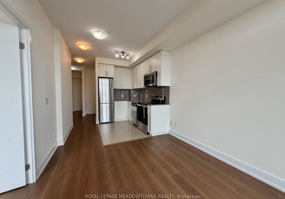840-queens-plate-drive-toronto-etobicoke-ontario-w13539298