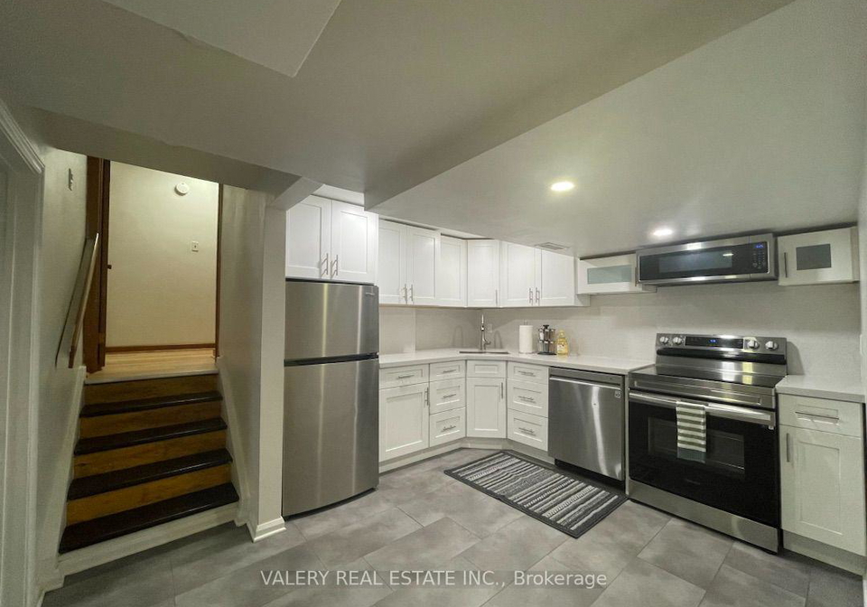 3-bondhead-place-toronto-etobicoke-ontario-w13539312