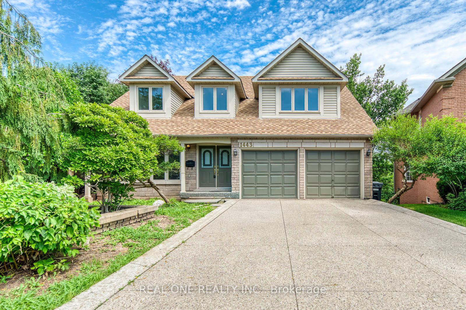 1443-bayshire-drive-oakville-ontario-w13539398