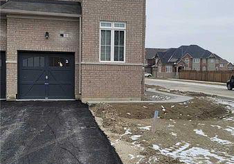 1-sparrowbrook-street-caledon-ontario-w13539466