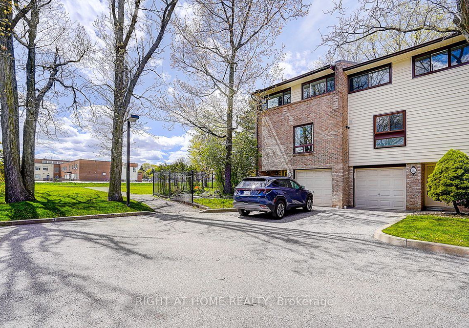 2020-south-millway-mississauga-ontario-w13539472