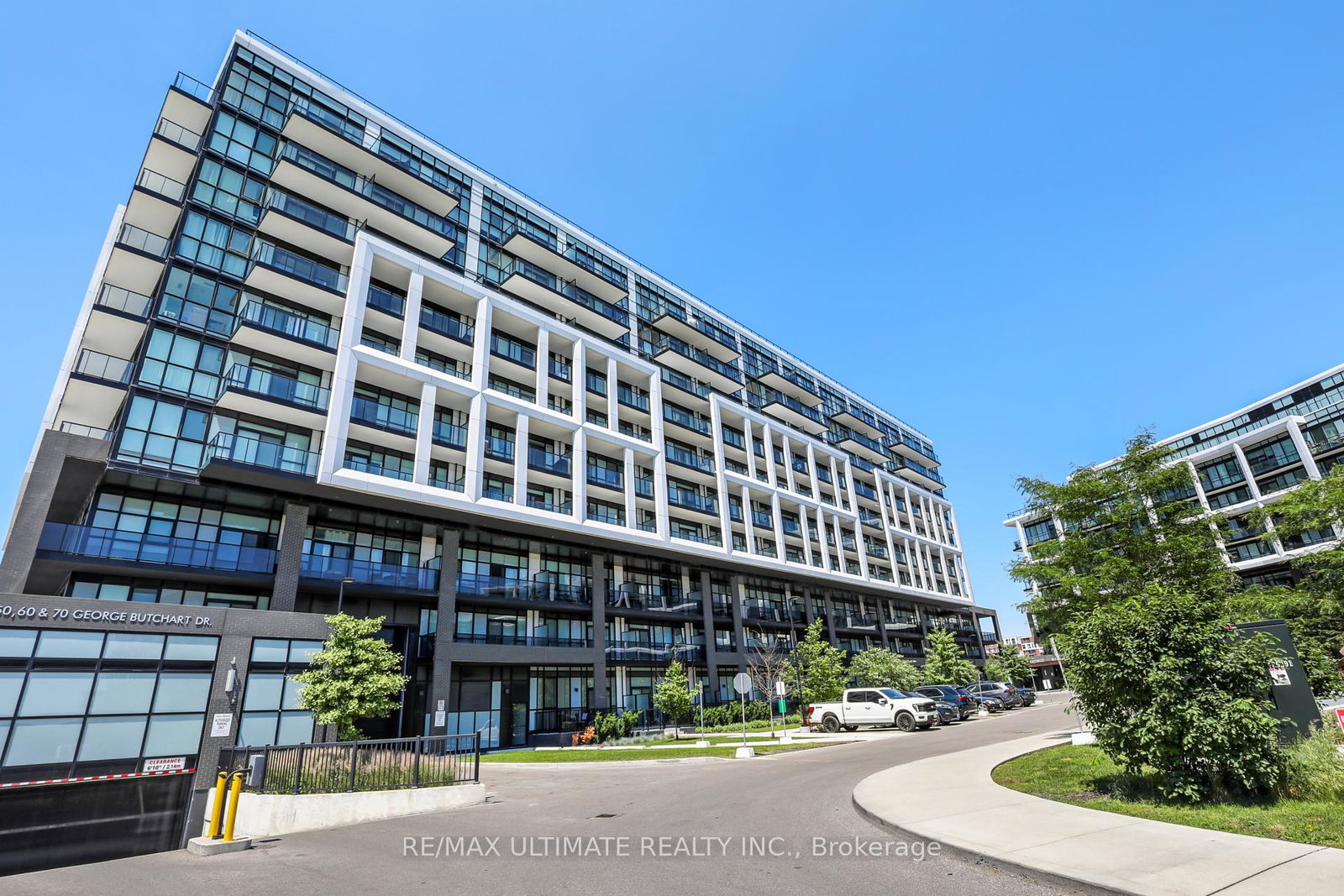 50-george-butchart-drive-toronto-york-ontario-w13539708