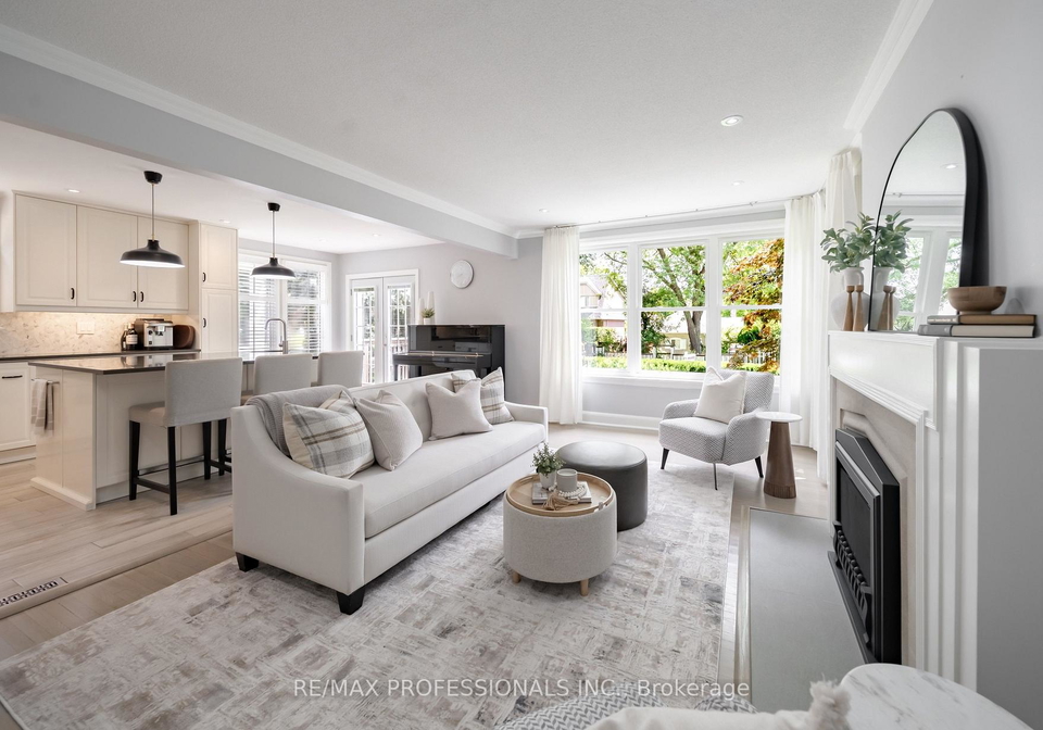 86-van-dusen-boulevard-toronto-etobicoke-ontario-w13539742
