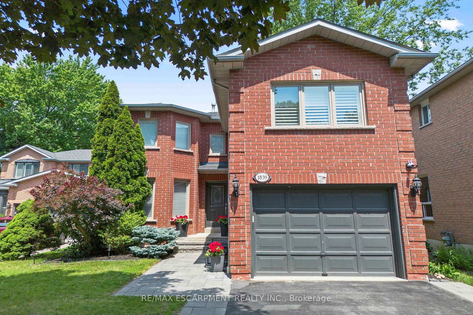 1839-fellen-place-mississauga-ontario-w13539764