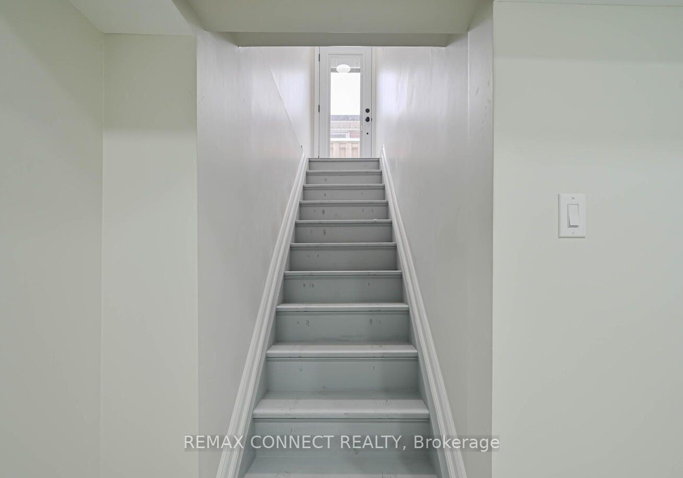 55-taysham-crescent-toronto-etobicoke-ontario-w13540076