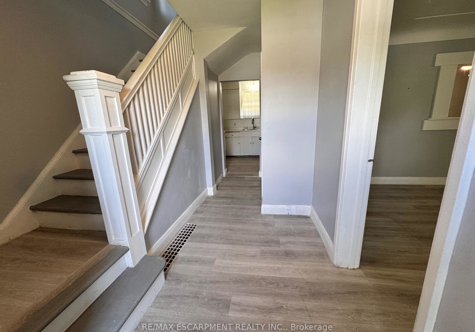 46-plains-road-burlington-ontario-w13540158
