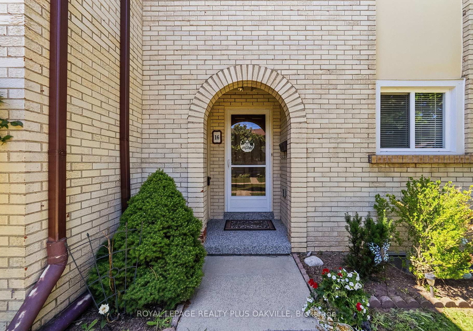 1450-sixth-line-oakville-ontario-w13540200