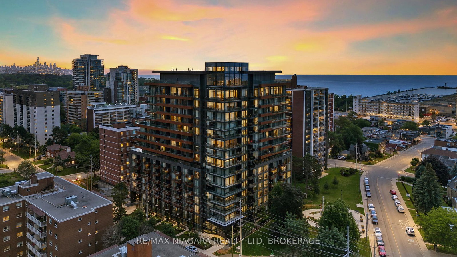 21-park-street-e-mississauga-ontario-w13540424